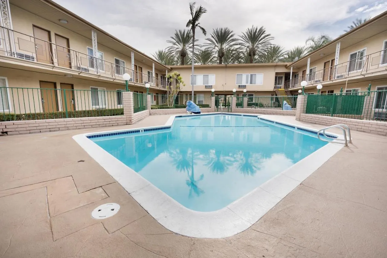 Americas Best Value Inn & Suites Anaheim 2*,  United States