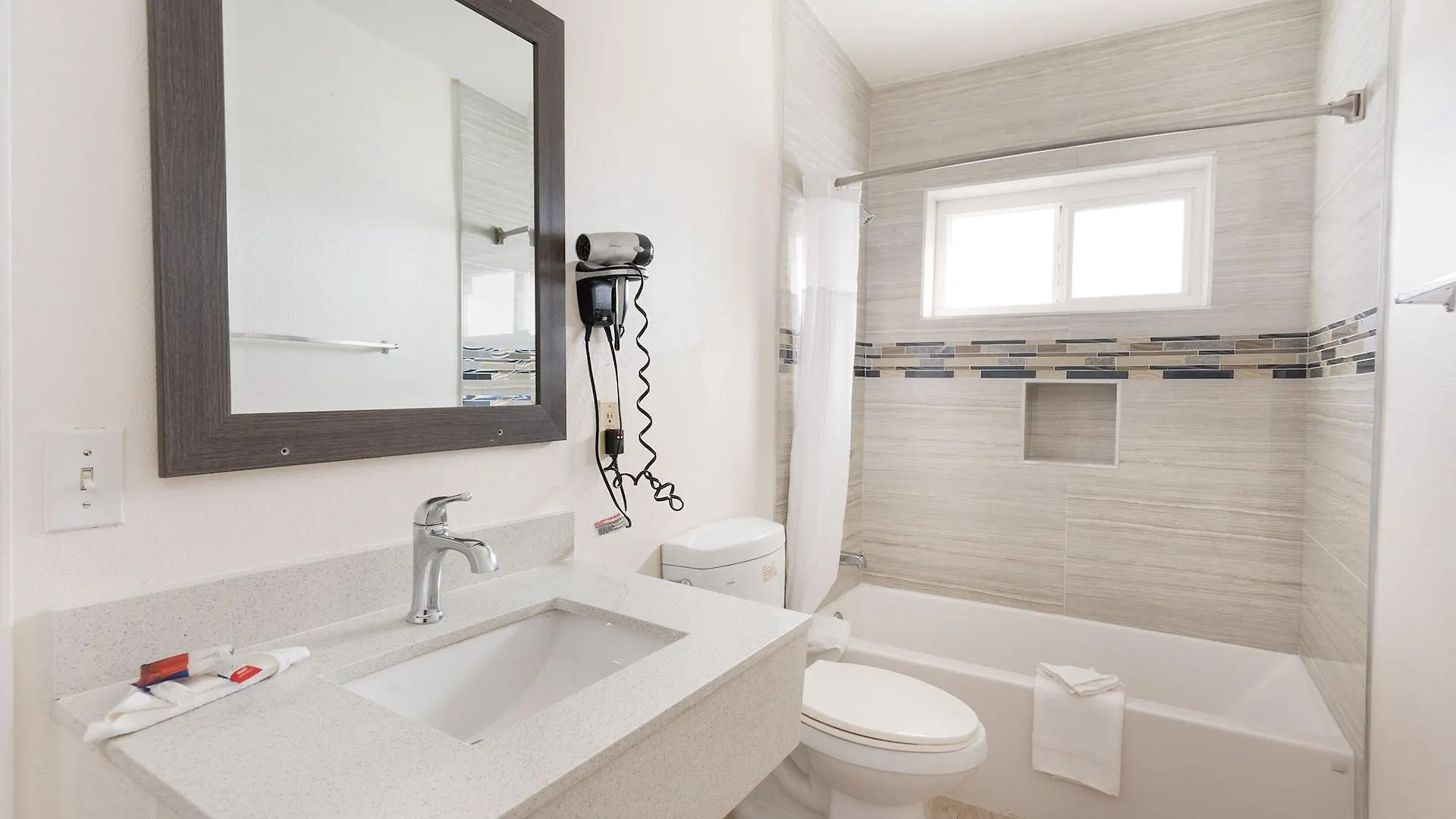 Hotel Americas Best Value Inn & Suites Anaheim