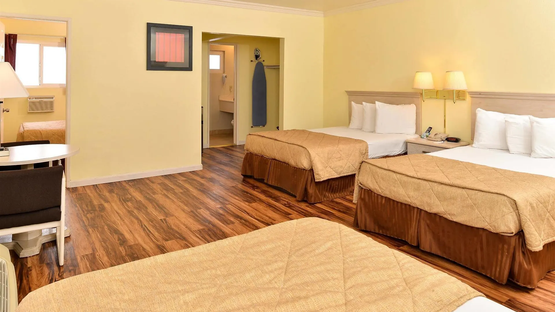 Hotel Americas Best Value Inn & Suites Anaheim