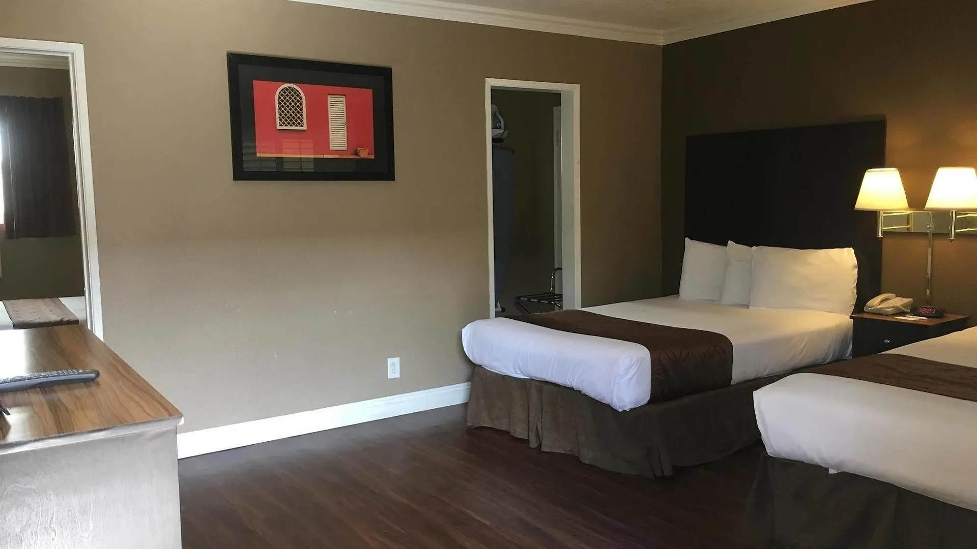 Americas Best Value Inn & Suites Anaheim